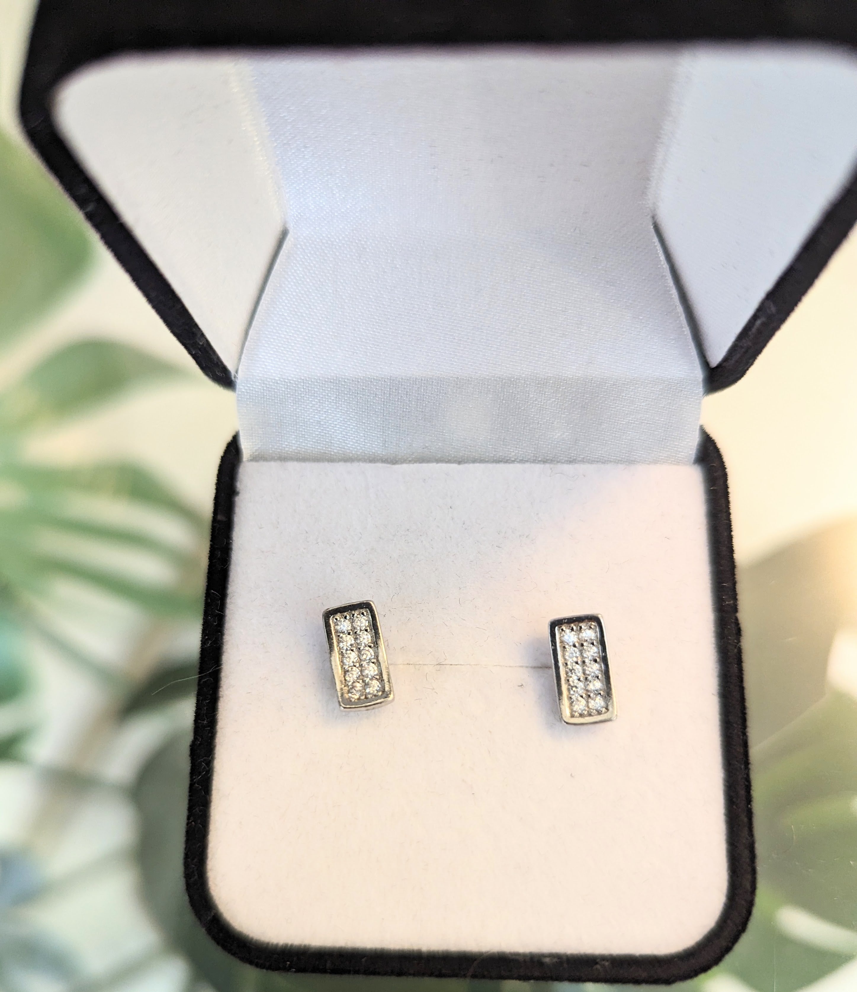 Studs Sterling Silver 925 MD 106